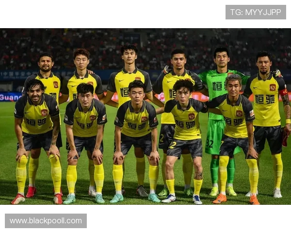 广州足球队心理素质分析与大满贯赛事表现的深度探讨 广州足球队心理素质分析与大满贯赛事表现的深度探讨