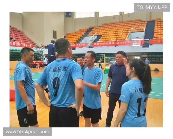 北京羽毛球队逆袭之路揭秘大师赛特别报道展现拼搏精神与团队力量 北京羽毛球队逆袭之路揭秘大师赛特别报道展现拼搏精神与团队力量